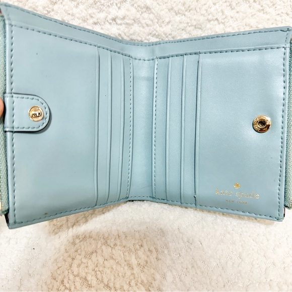 Stack - 2 Kate Spade wallets - Picture 6 of 14